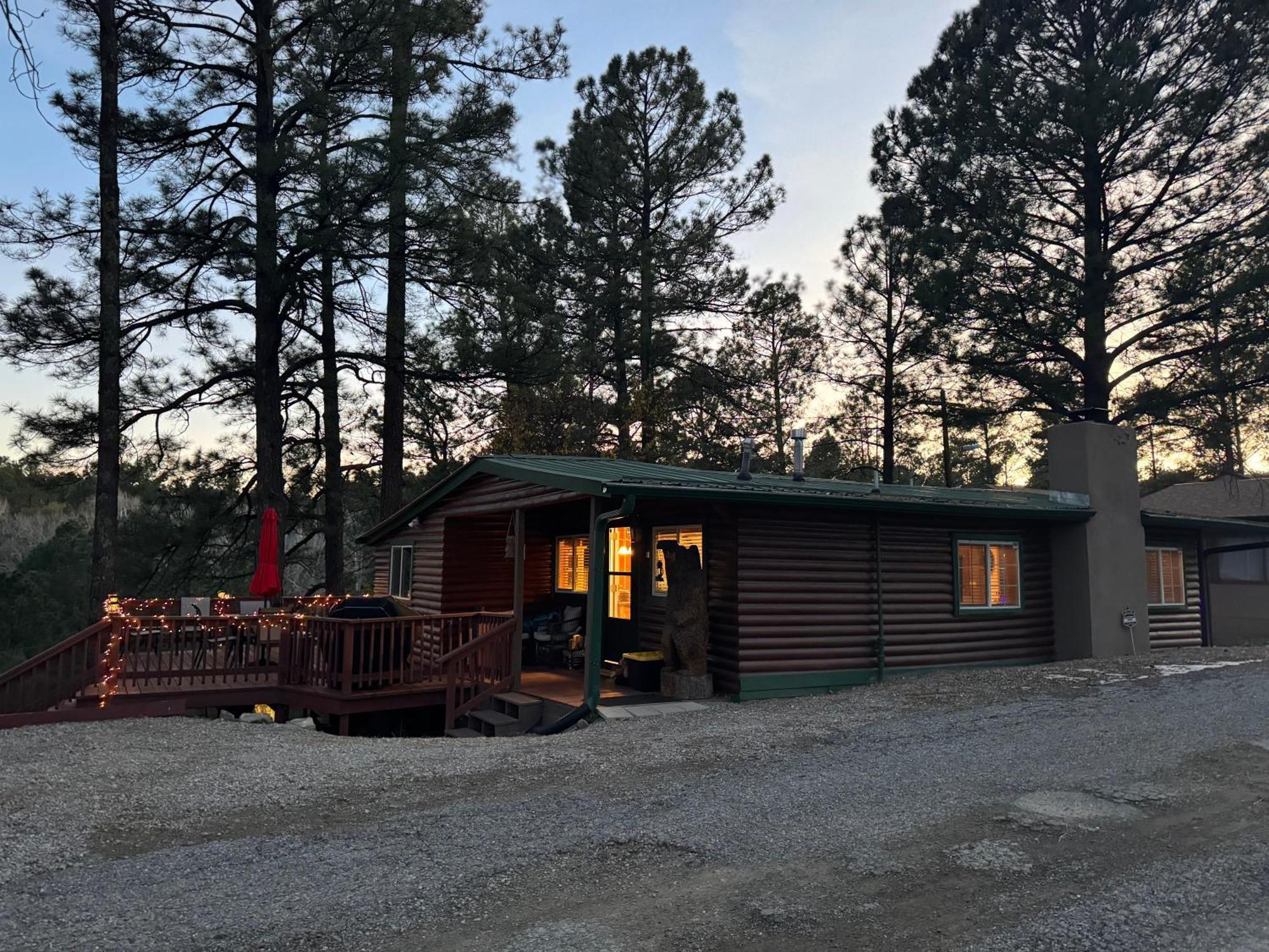 Gonzales Cozy Little Bear Cabin Ruidoso Eksteriør bilde